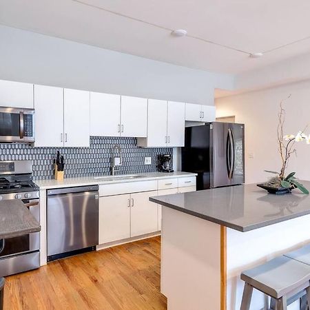 Goose Island Central Downtown Prime Location With Access To Patio Chi - 1 Chicago Bagian luar foto