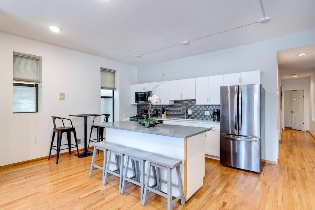 Goose Island Central Downtown Prime Location With Access To Patio Chi - 1 Chicago Bagian luar foto
